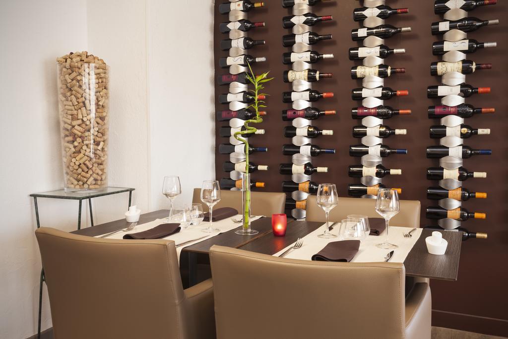 Logis Hotel & Restaurant L'Etape Bouc Bel Air - Gardanne Ngoại thất bức ảnh