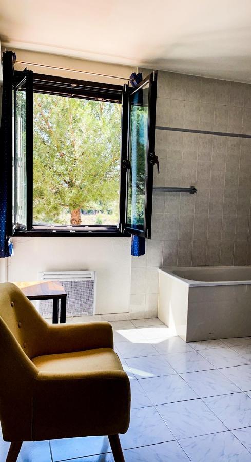 Logis Hotel & Restaurant L'Etape Bouc Bel Air - Gardanne Ngoại thất bức ảnh