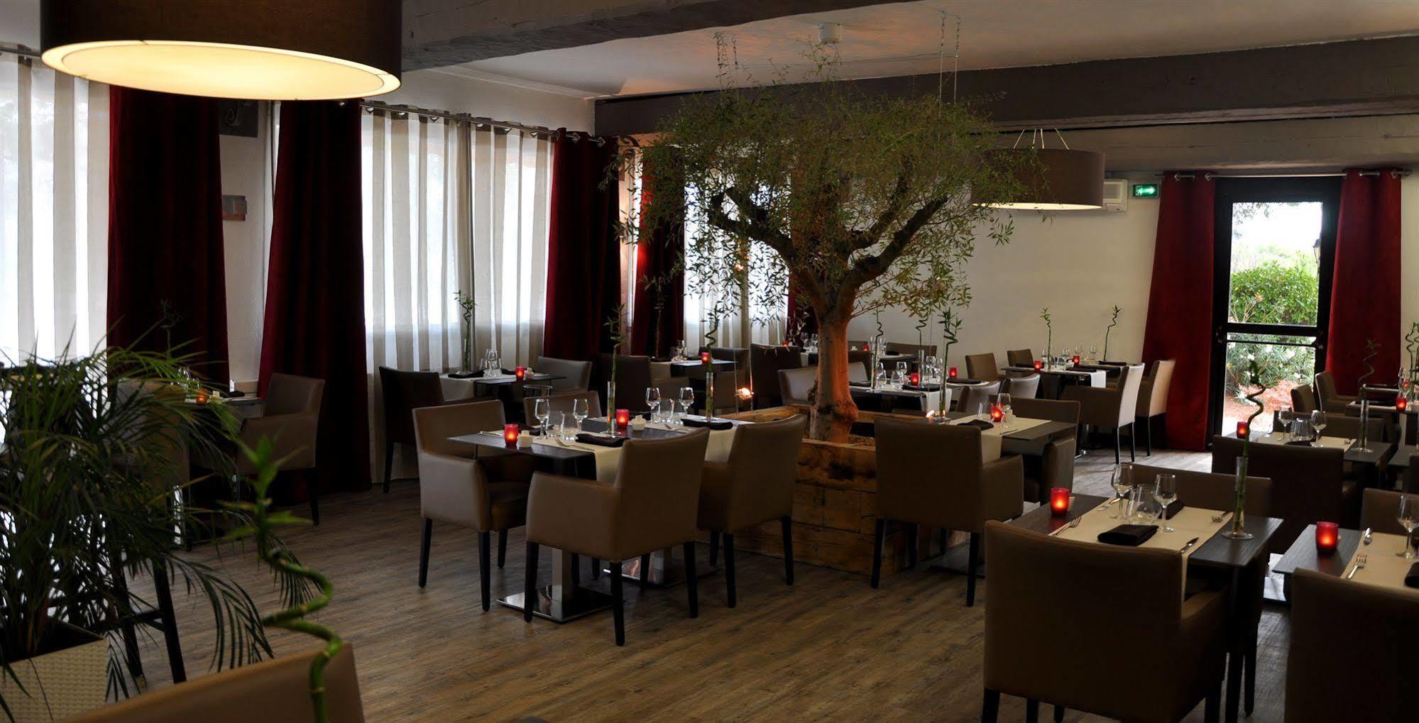 Logis Hotel & Restaurant L'Etape Bouc Bel Air - Gardanne Ngoại thất bức ảnh