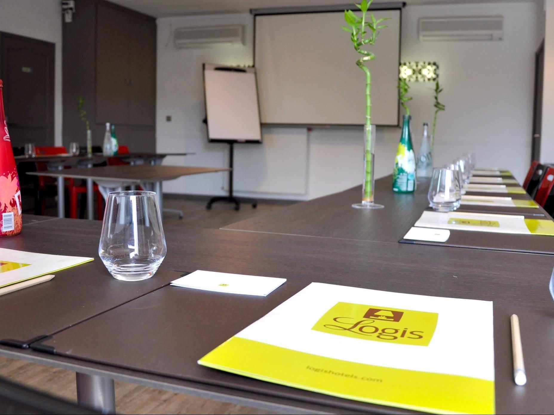 Logis Hotel & Restaurant L'Etape Bouc Bel Air - Gardanne Ngoại thất bức ảnh